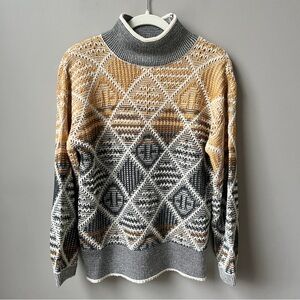 Hem & Thread Sweater Women's Small Nordic Cozy Knit Cream Golden Yellow Lodge